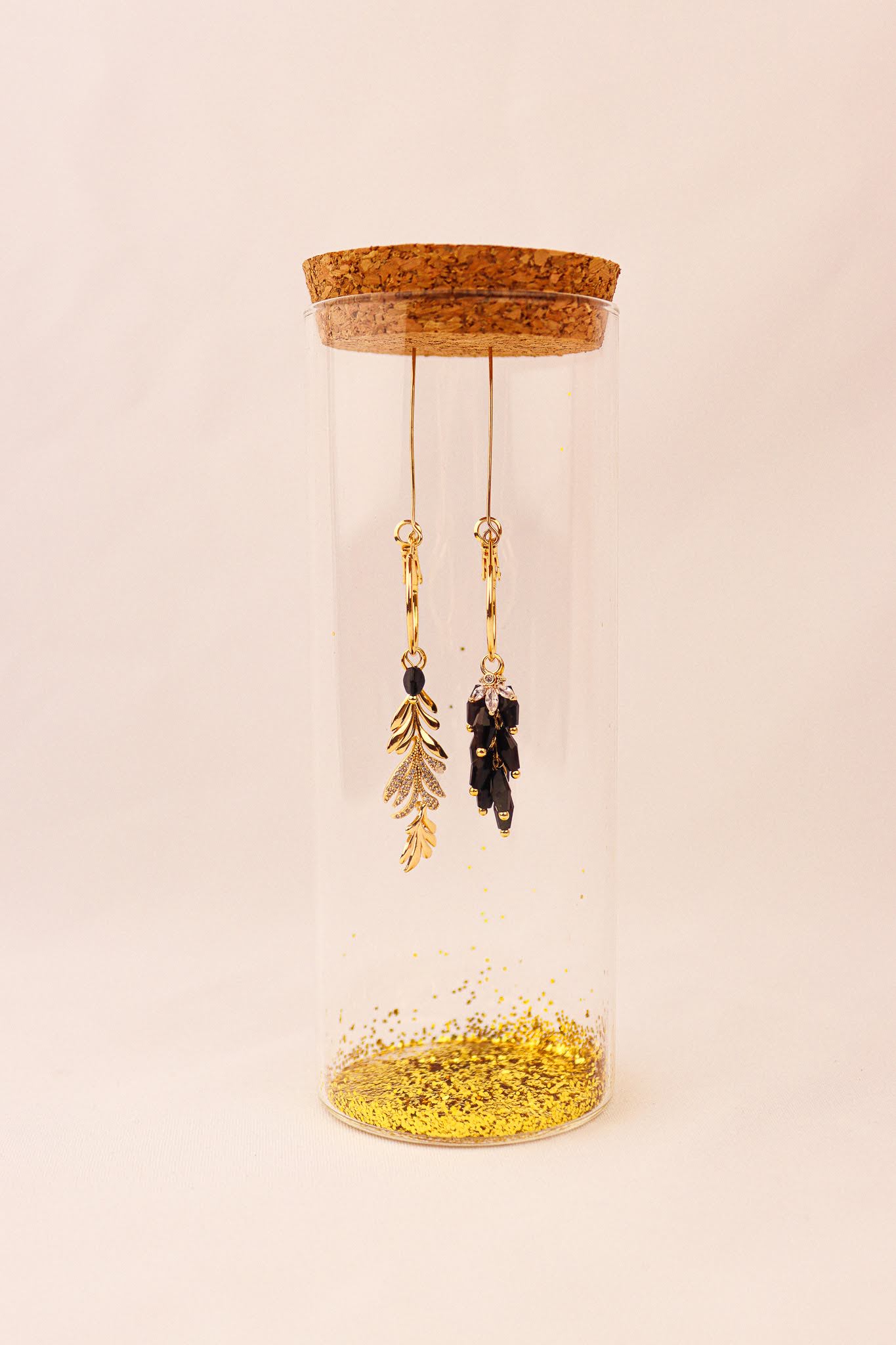 Statement Black Onyx earring & CZ Zirkonia flower