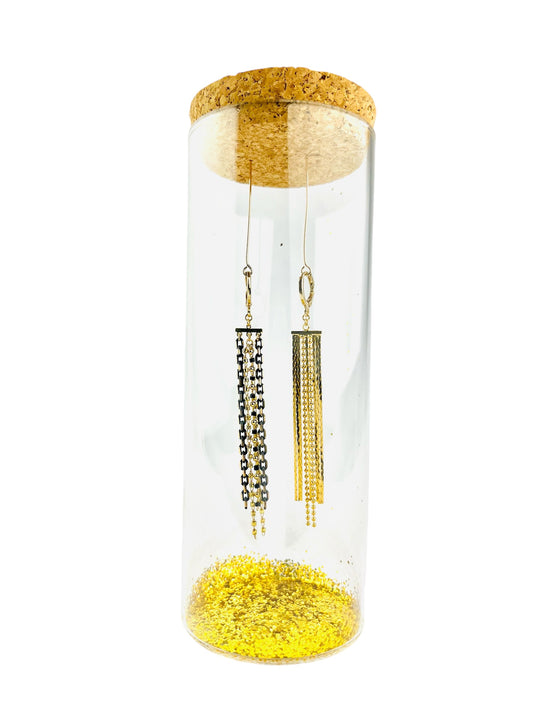 Multi-layer chain golden and black asymmetrical earrings