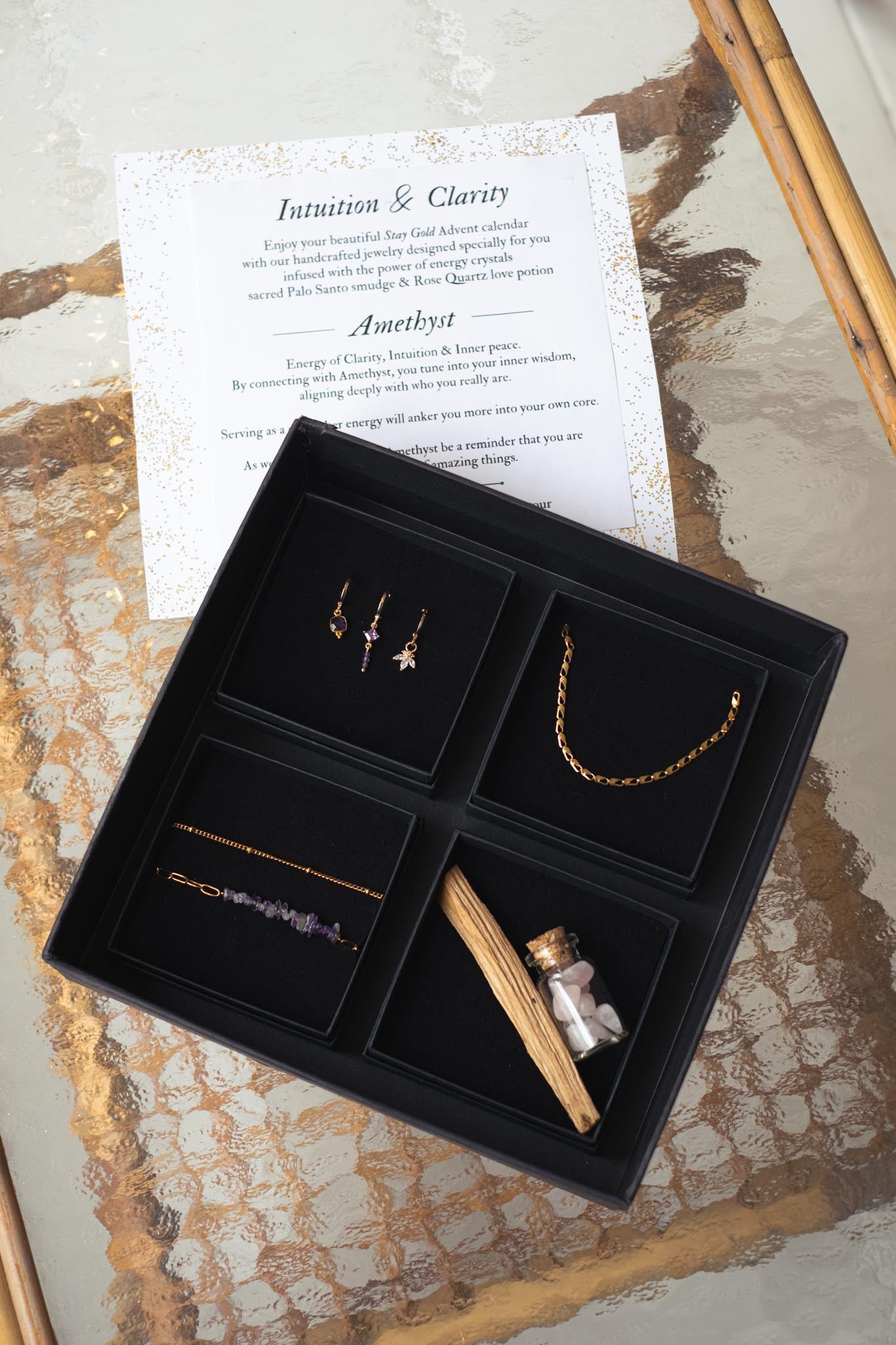 Amethyst - Intuïtion & Clarity - Christmas giftbox advent calendar