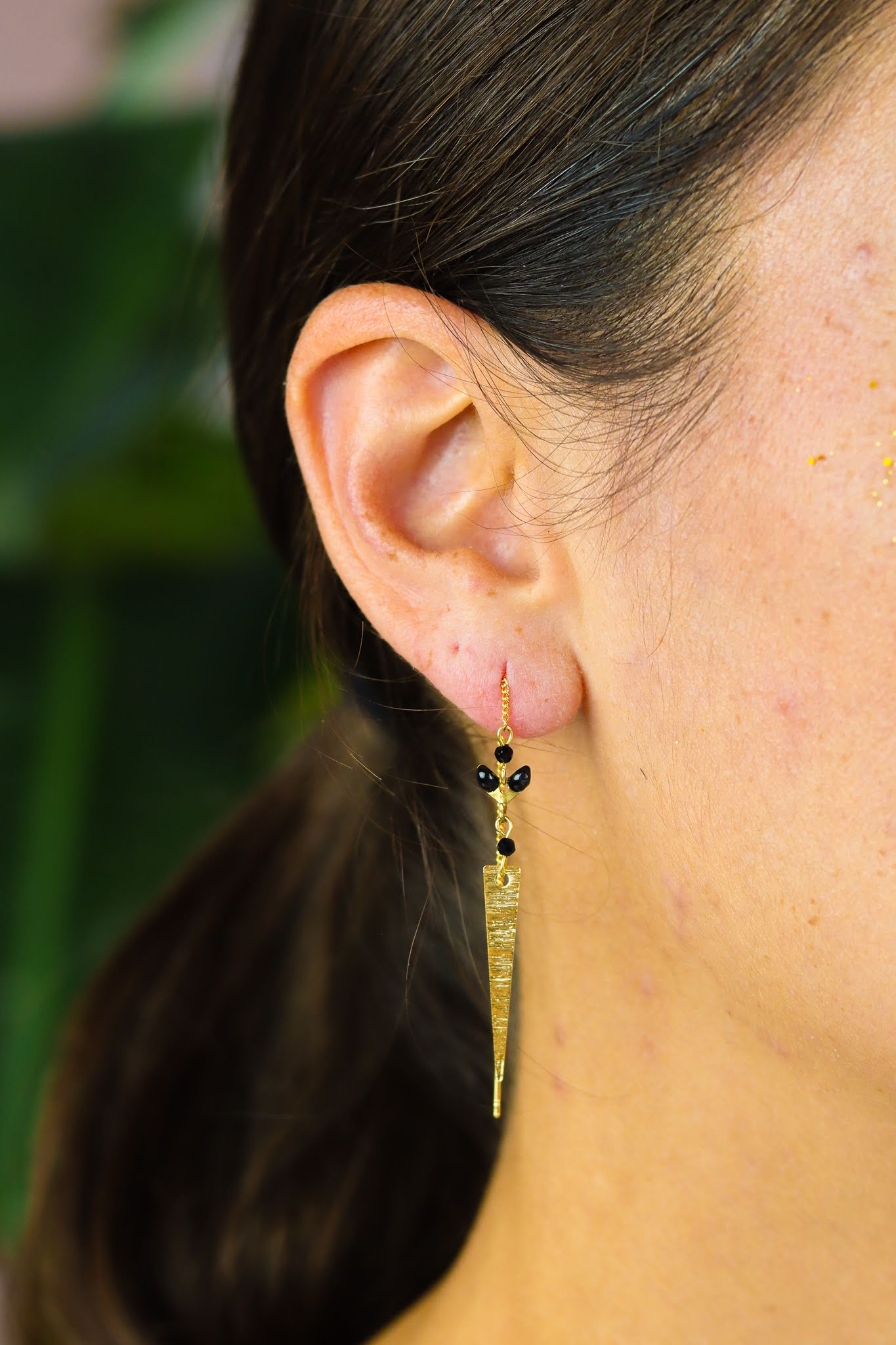 asymmetrical Black Onyx & Triangel threader earrings