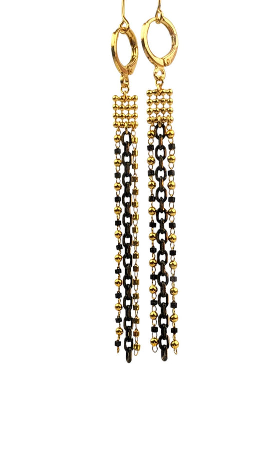 Black and gold plated dangling earrings