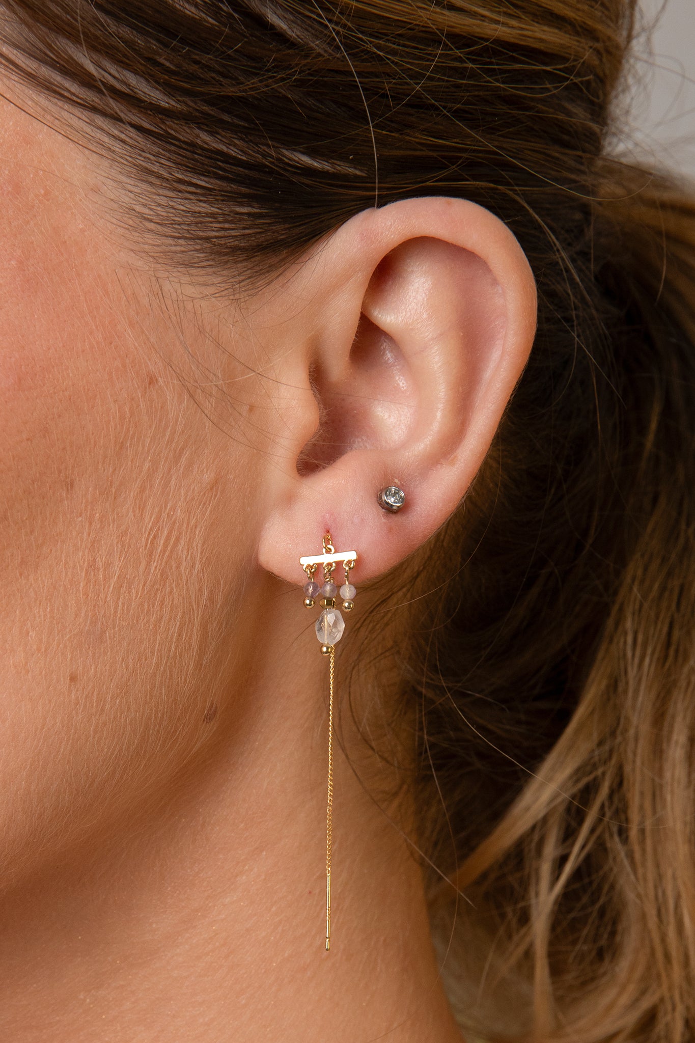 SG17-Waterfall-earrings -Chrysoprase-model