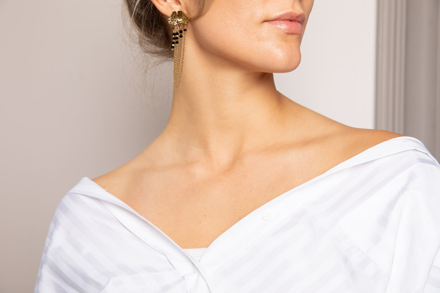 Flower stekers met fijne onyx parels