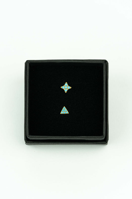 Turquoise inspired star &amp; triangel set of 2 goldplated stainless stud ideal for mix &amp; match.

Handpicked by our Stay Gold Antwerp atelier in the center of the city, just next to the cathedral of Antwerp.

Hypoallergenic

Giftwrapped in a beautiful Stay Gold Antwerp box.