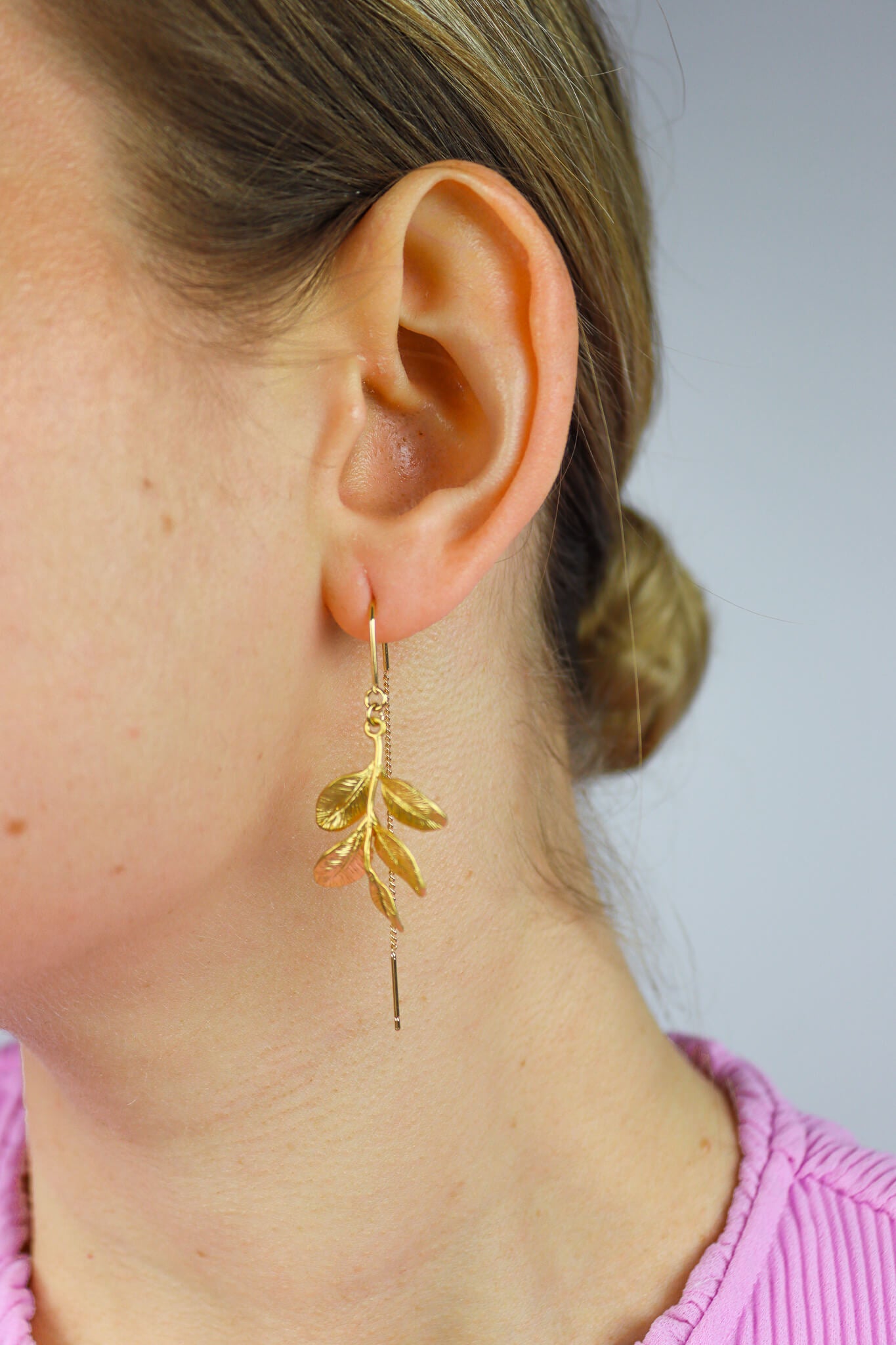 ZG14 - Fanny Gold leaf threader earrings