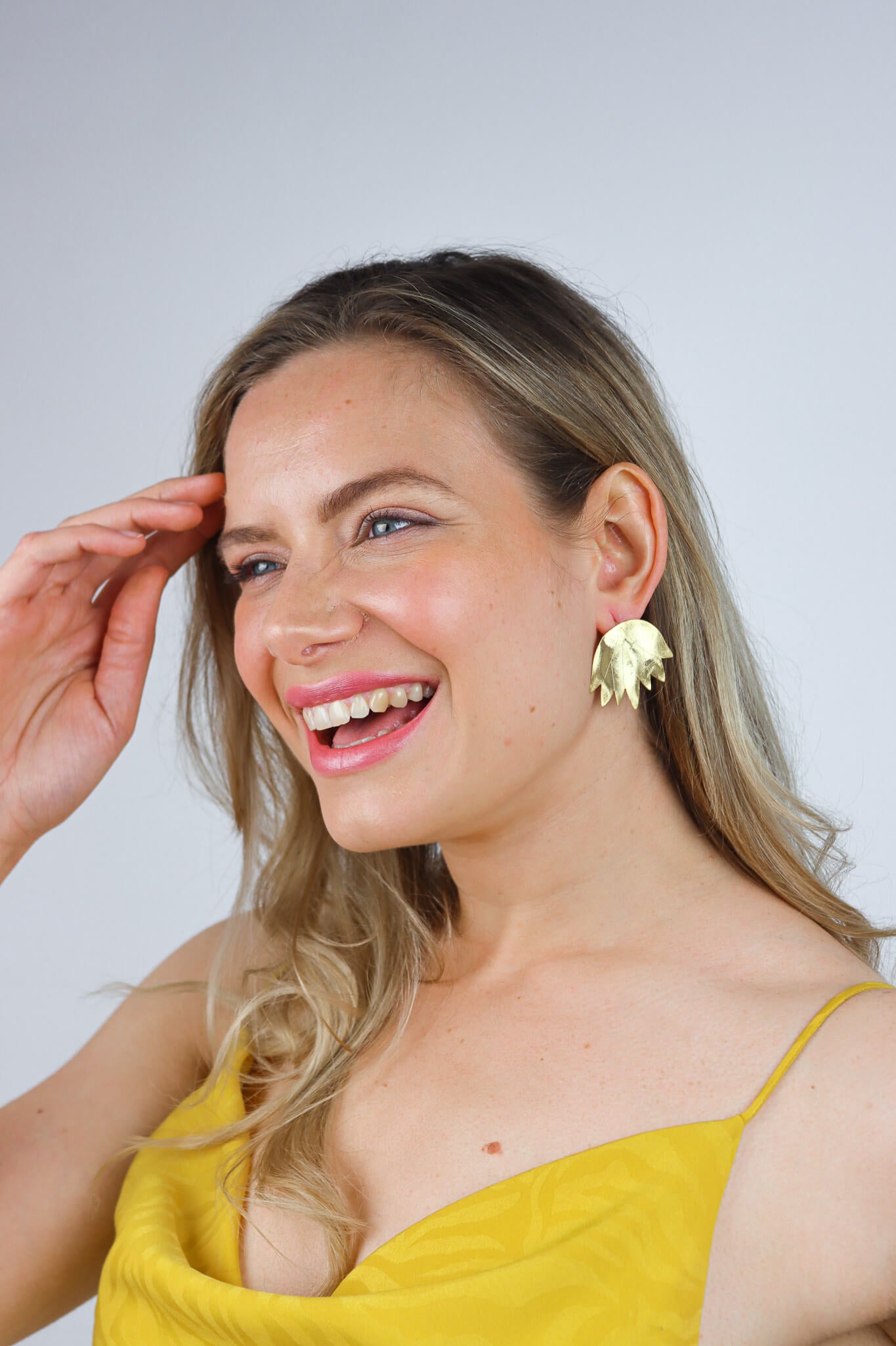 Tulip flowerpetal earrings